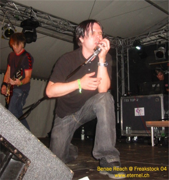 Benea Reach @ Freakstock 2004