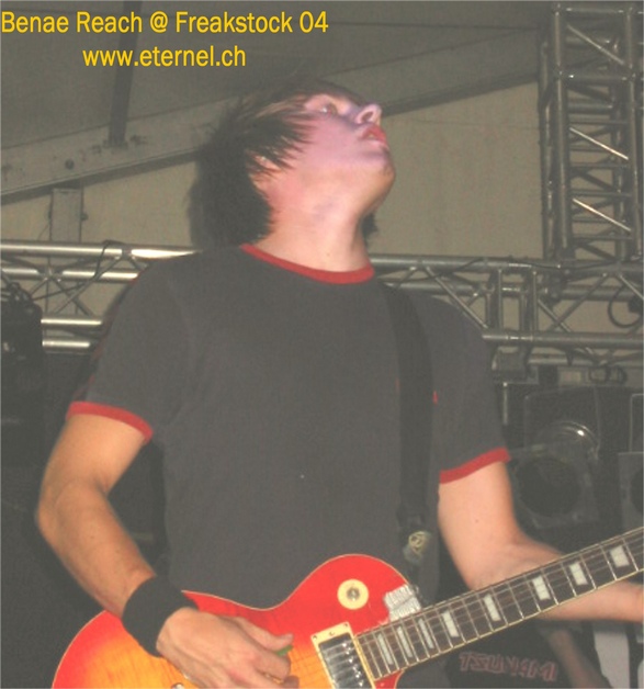 Benea Reach @ Freakstock 2004