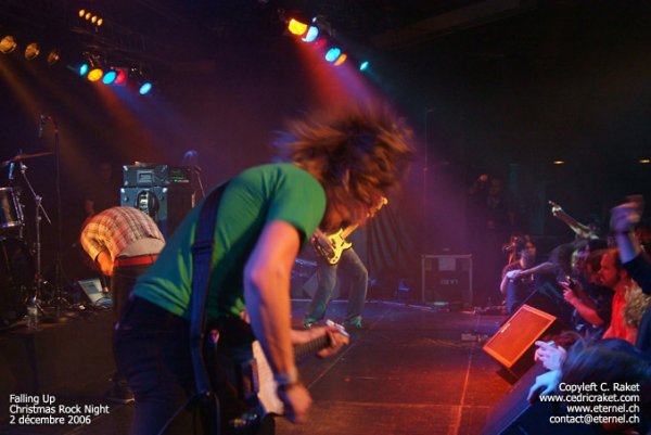Falling Up au Christmas Rock Night 2006