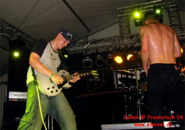 Zyllah @ Freakstock 2004