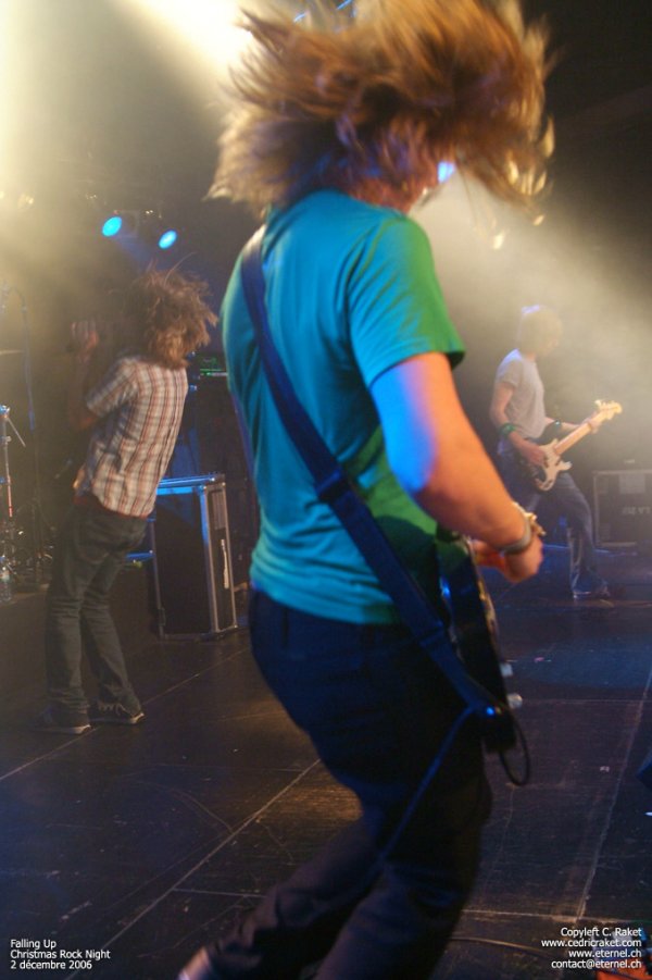 Falling Up au Christmas Rock Night 2006
