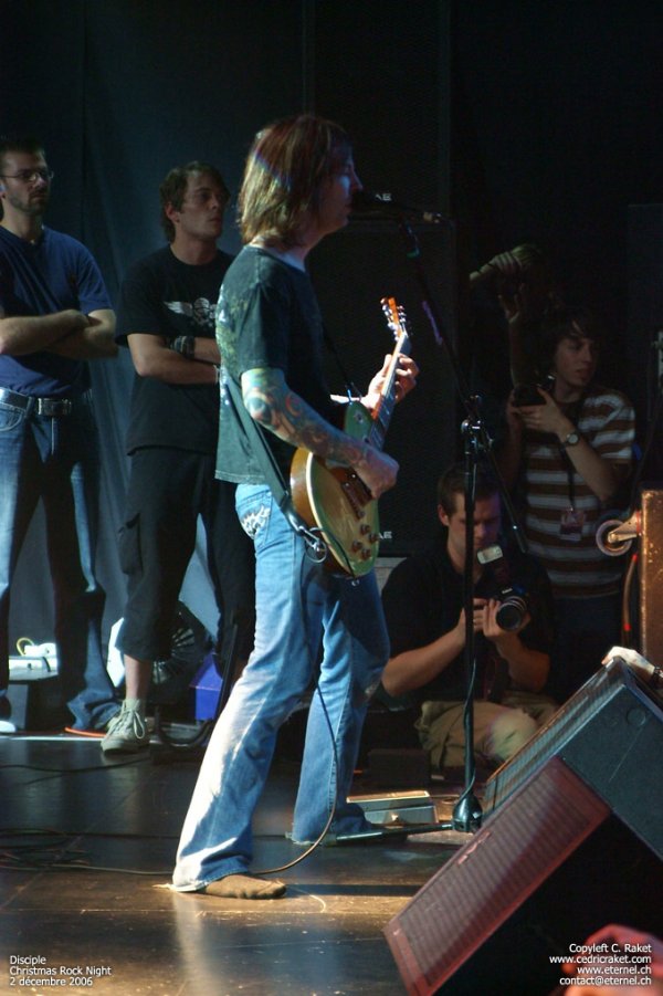 Disciple au Christmas Rock Night 2006